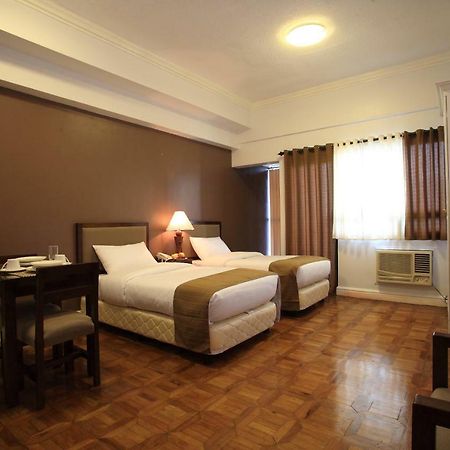 Bsa Suites Makati City Exterior foto